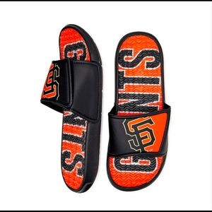 FOCO San Fransisco Giants Men’s Gel Slide Sandals